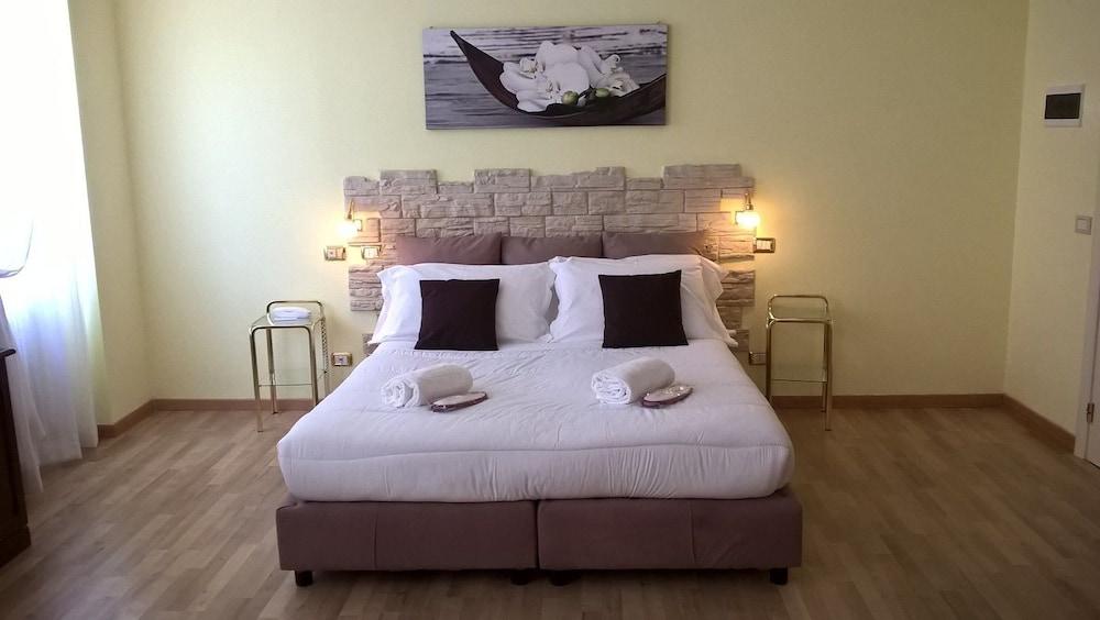 Hotel Villa Delle Ortensie Sant'Omobono Imagna Dış mekan fotoğraf