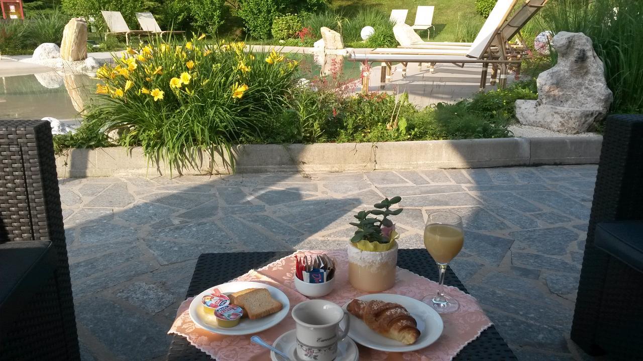 Hotel Villa Delle Ortensie Sant'Omobono Imagna Dış mekan fotoğraf